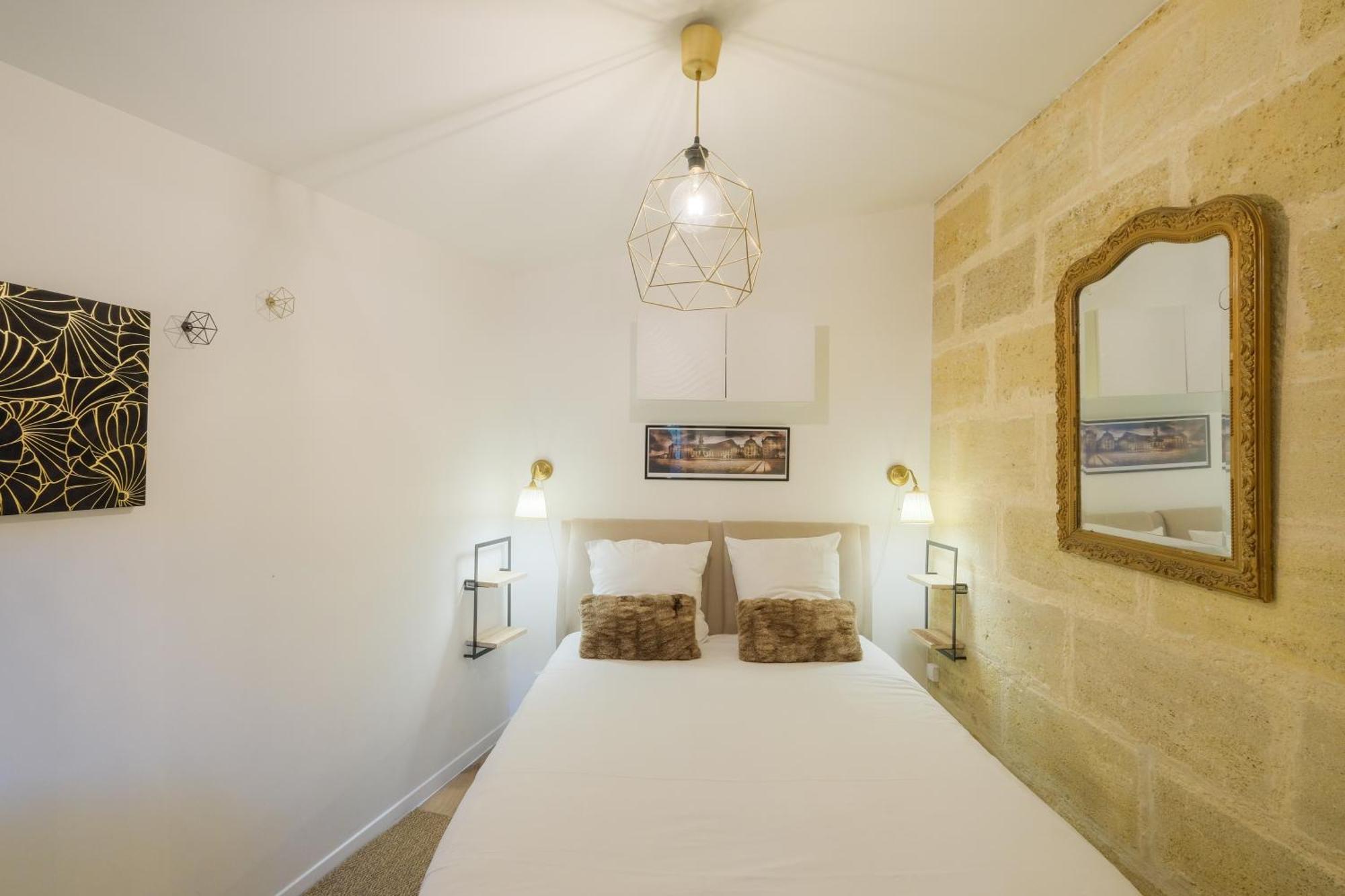 Les Suites D'Alienor, Suite Cosy Pessac Exteriér fotografie