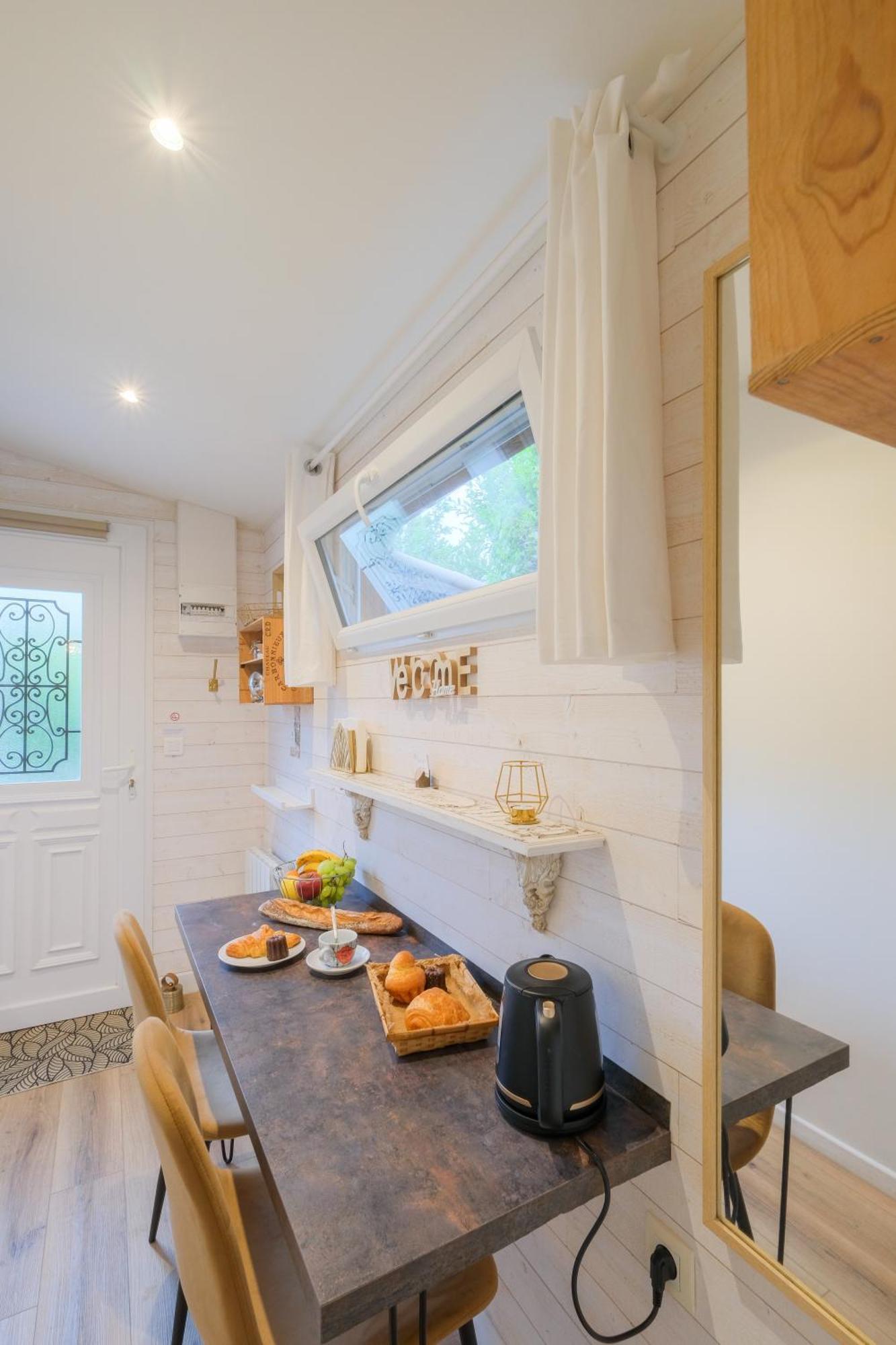 Les Suites D'Alienor, Suite Cosy Pessac Exteriér fotografie